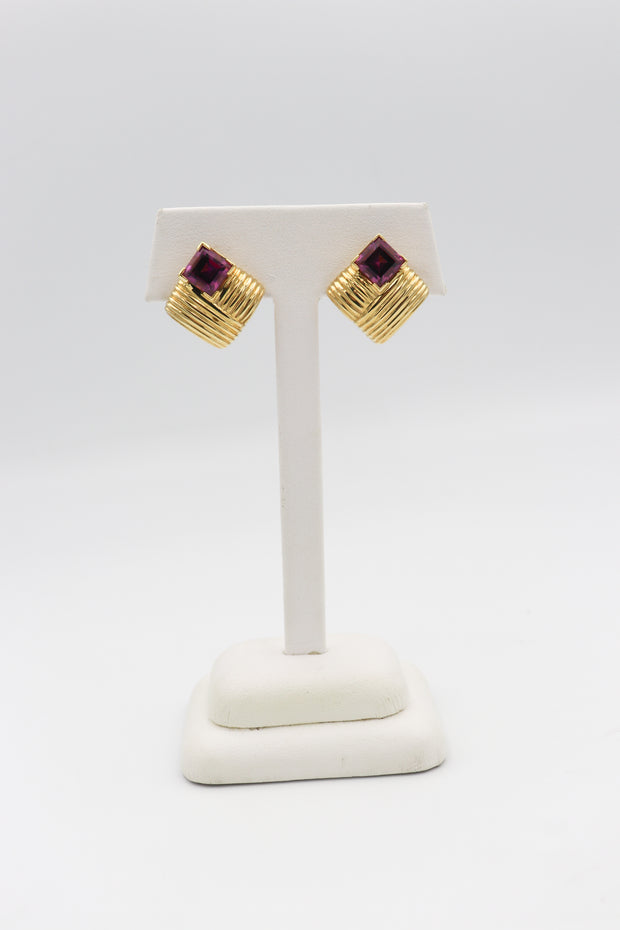 18Karat Amethyst Yellow Gold Grid Pattern Earrings