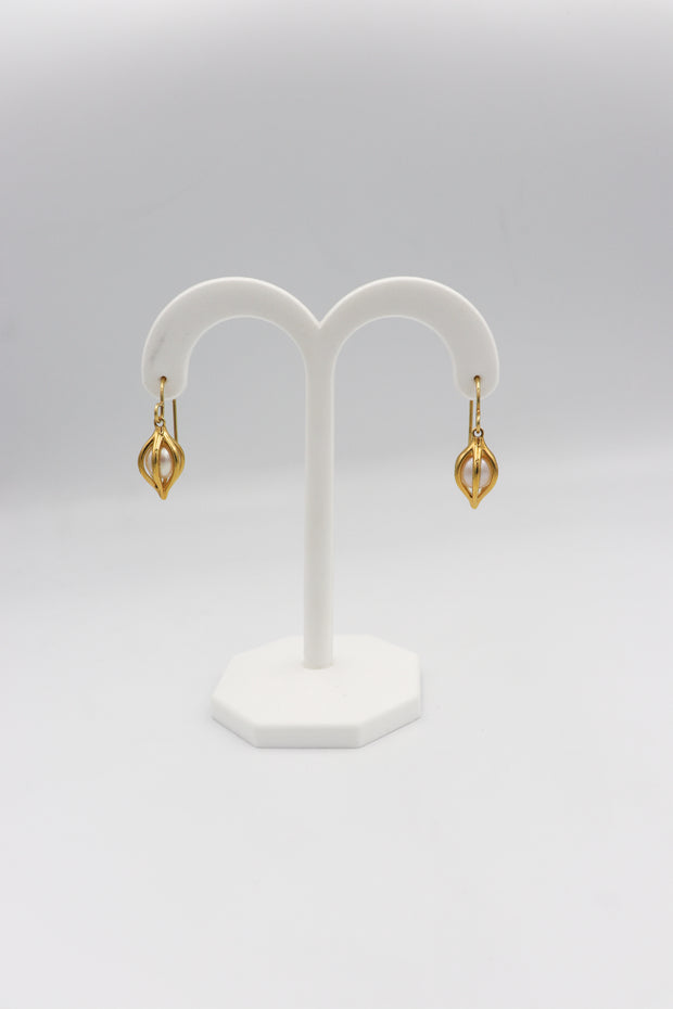 14Karat Yellow Gold 7mm Fresh Water Pearl Cage Design Earrings