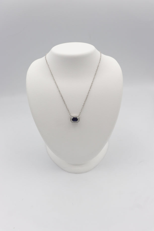 14Karat White Gold Sapphire Necklace