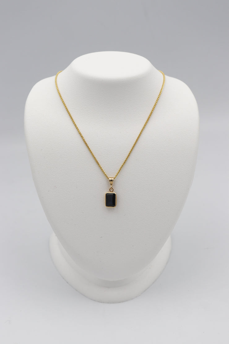 14Karat Yellow Gold Sapphire Pendant