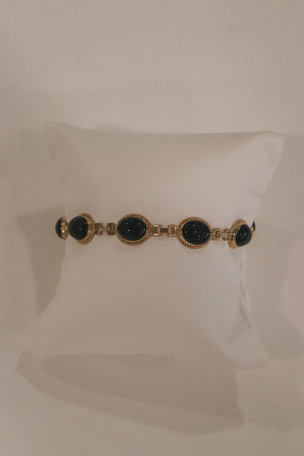 14Karat Yellow Gold Onyx Bracelet