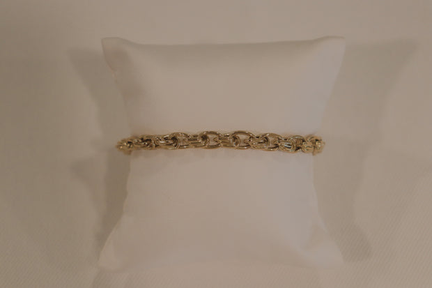 14Karat Yellow Gold Single and Triple Link Bracelet