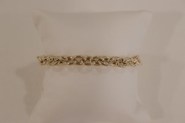 14Karat Yellow Gold Polished Oval Link Bracelet