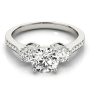 ENGAGEMENT RINGS 3 STONE ROUND